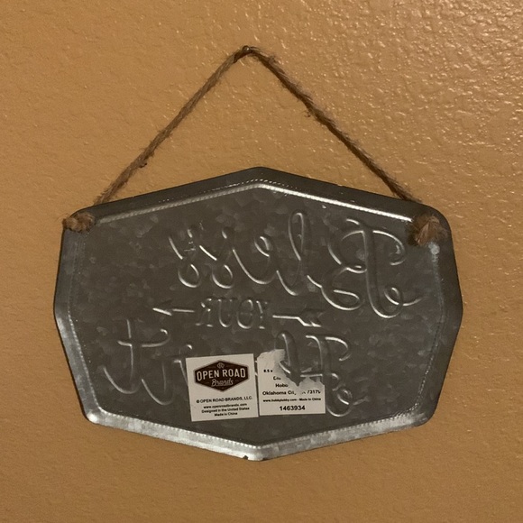 Att - Picture 3 of 3